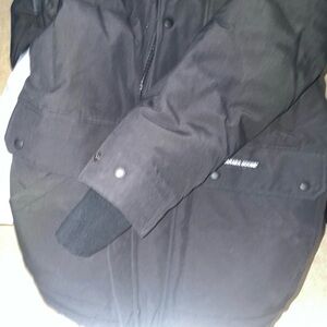 Canada Goose Black Puffer Jacket with Weather-Resistant Fabric